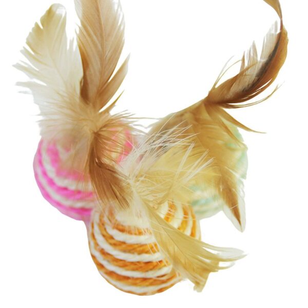 Feathered Sisal Cat Scratching Ball